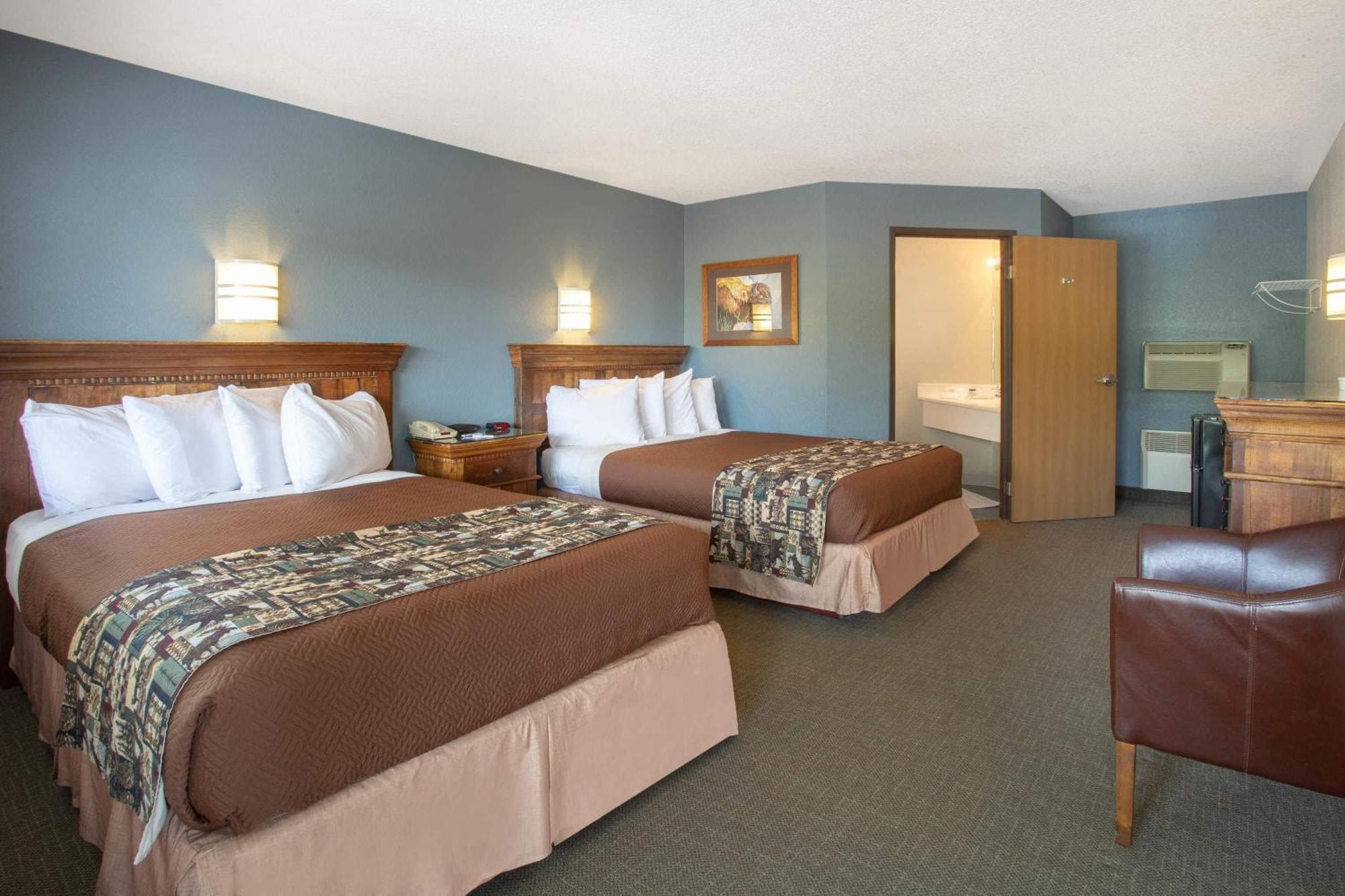 Travelodge by Wyndham Gardiner Yellowstone Park North Entr Eksteriør bilde